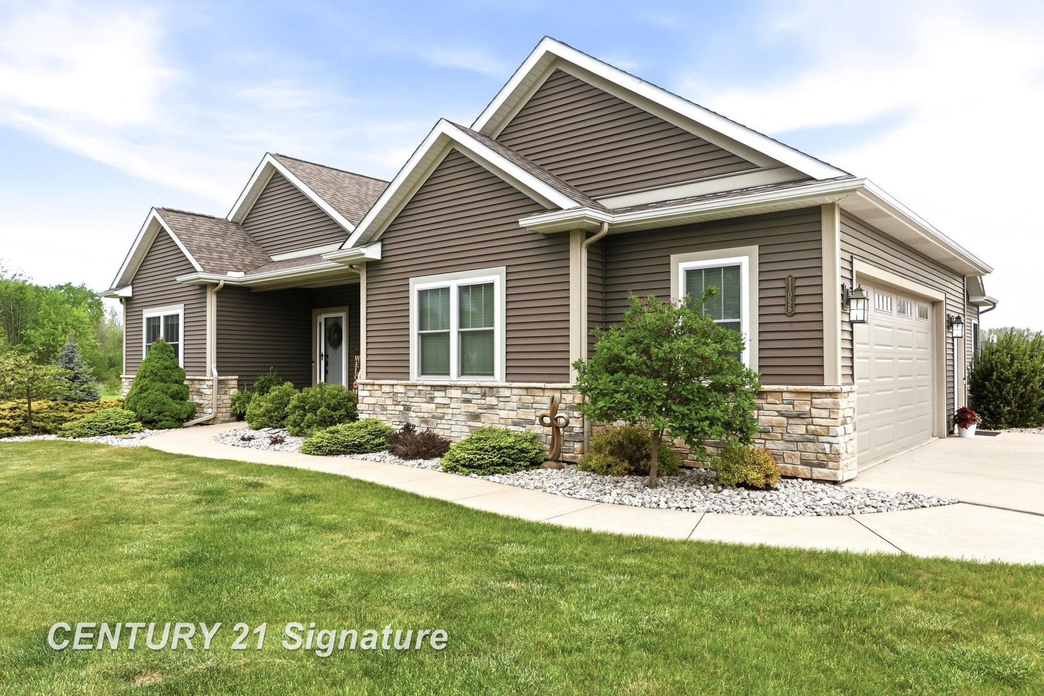 11056 Sarle Road Freeland, MI 48623 - Photo 7 of 80 50208910-1590799f-050a-4183-be2e-0639eb21b954.JPG