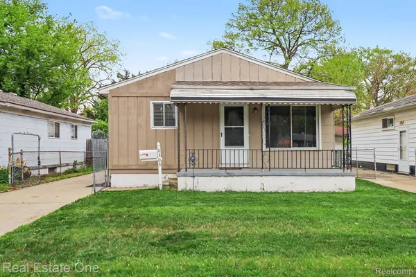 $150,000 | 6305 Beech Daly Road, Taylor, MI 48180