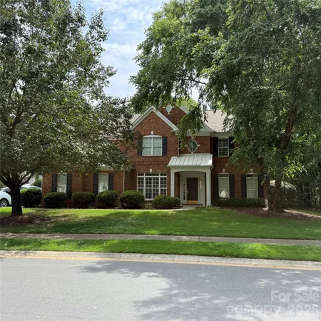 $874,900 | 4814 King Arthur Drive, Charlotte, NC 28277