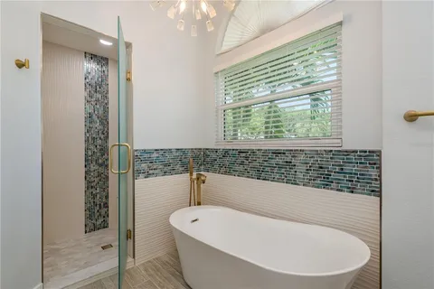 $499,900 | 161 Lake Shore Drive West, Palm Harbor, FL 34684