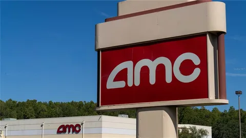 $499,900 | 161 Lake Shore Drive West, Palm Harbor, FL 34684