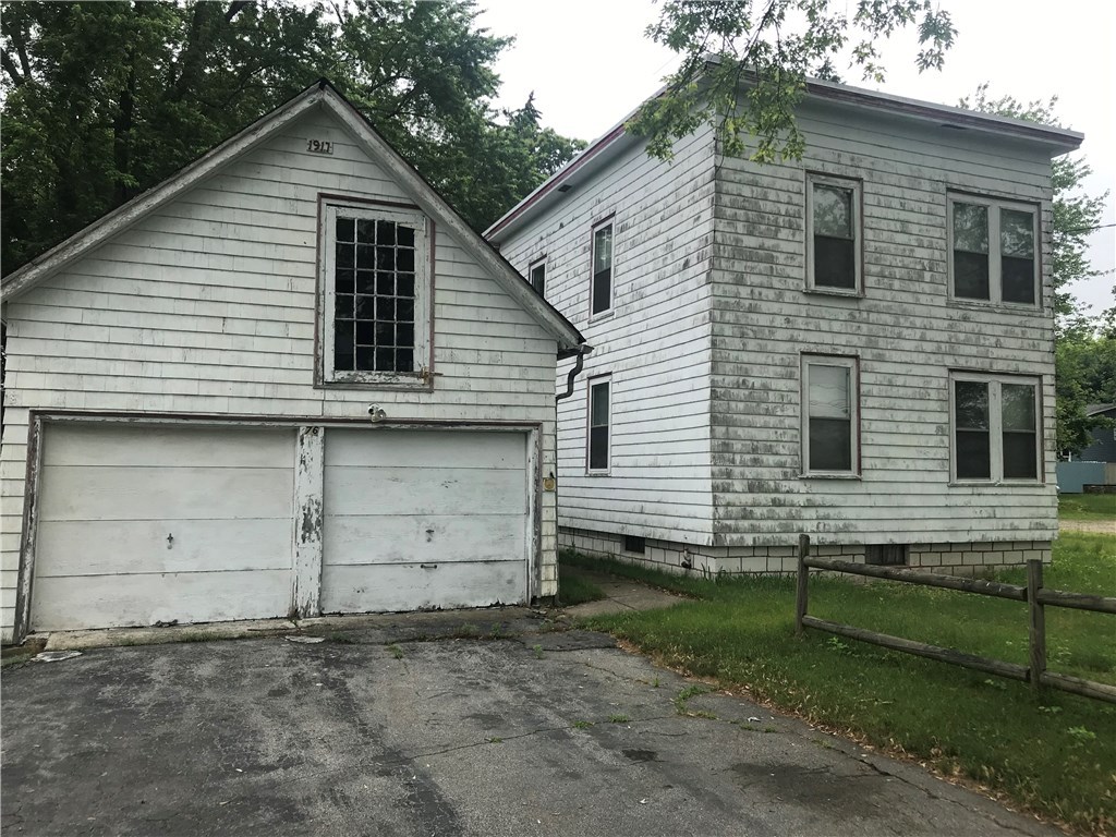 76 Pine Swamp Road Cumberland, RI 02864 - Photo 1 of 4
