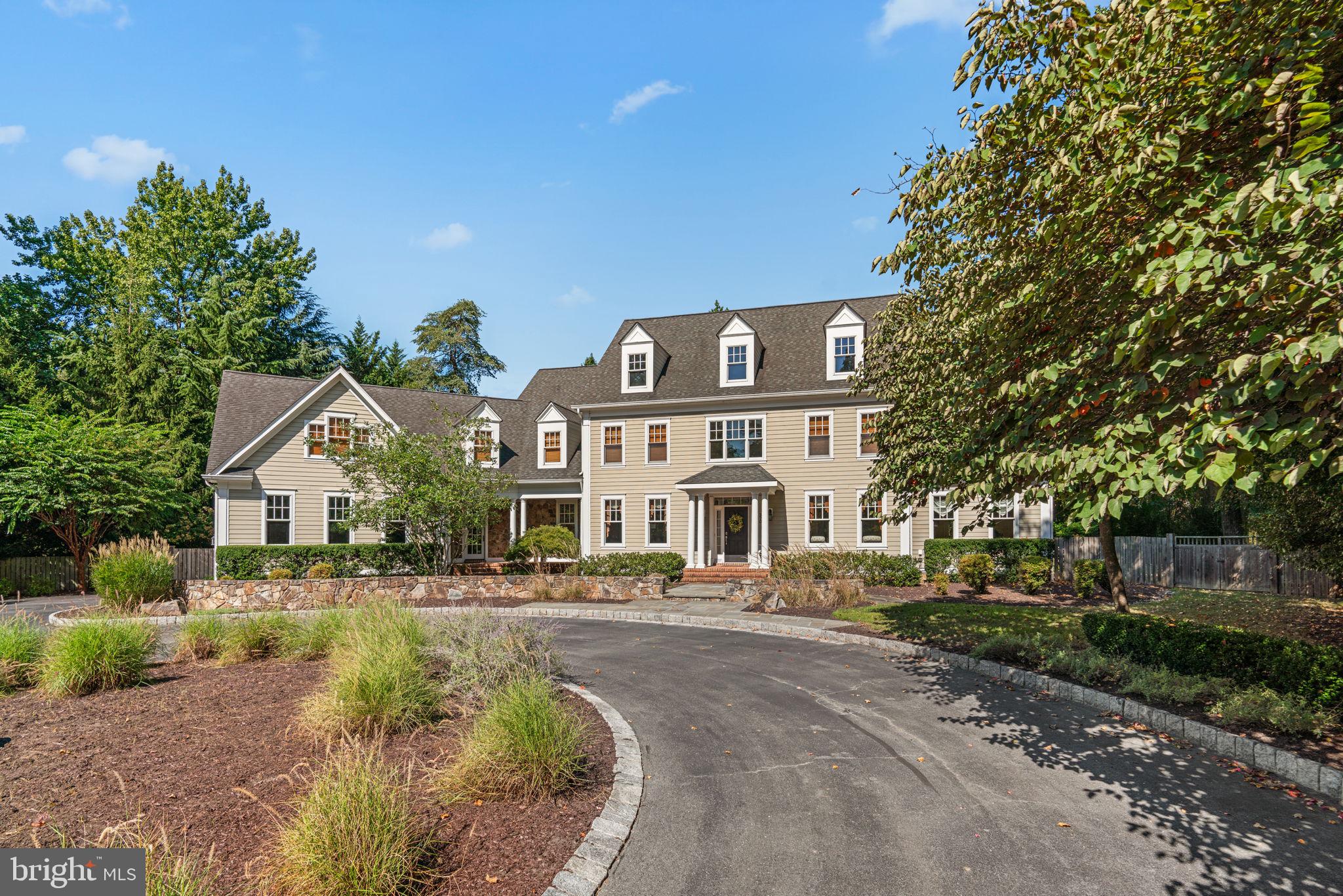 370 Eagle Hill Road Pasadena, MD 21122 - Photo 5 of 118 Front