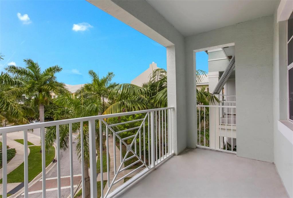 3334 South Bismark Lane, Unit 1B01304 Jupiter, FL 33458 - Photo 23 of 36 a view of balcony