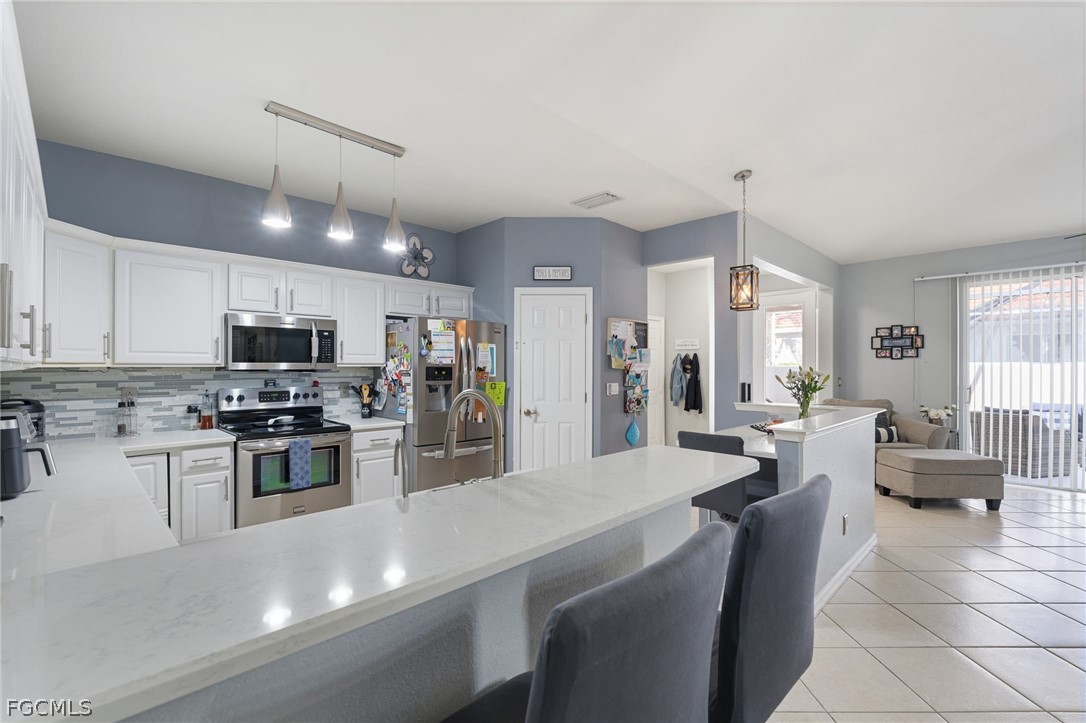 3931 Recreation Lane Naples, FL 34116 - Photo 8 of 24