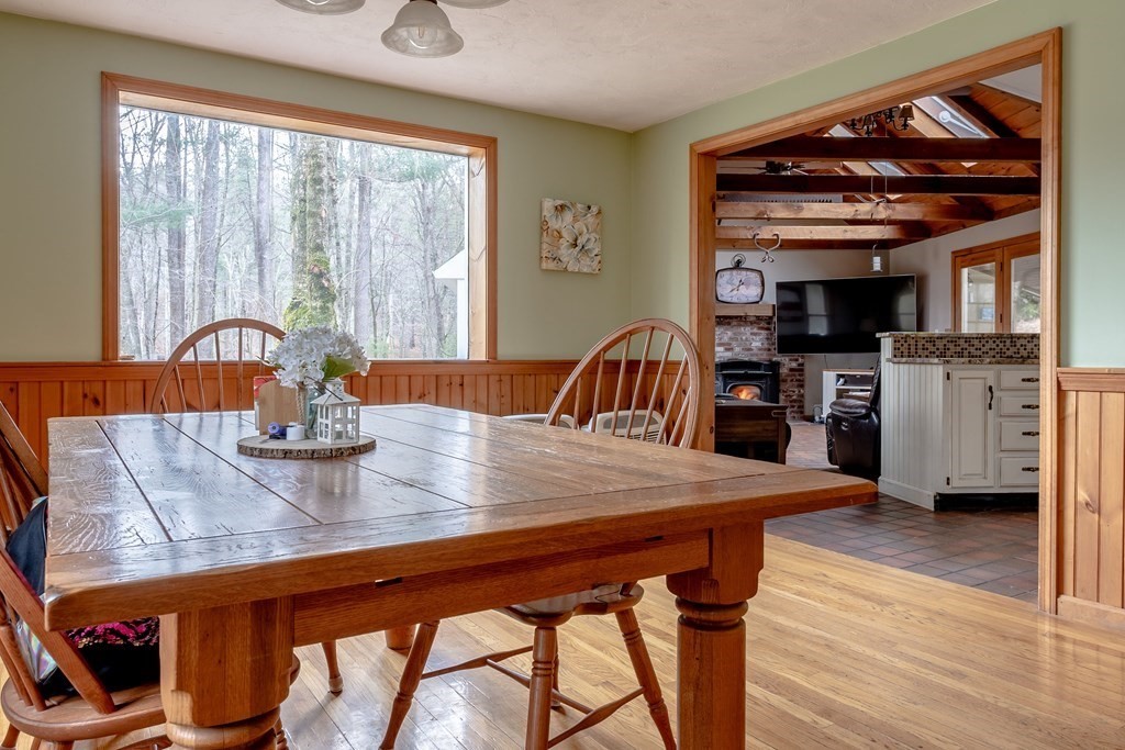 291 Hudson Road Bolton, MA 01740 - Photo 12 of 30 Gallery Image 12