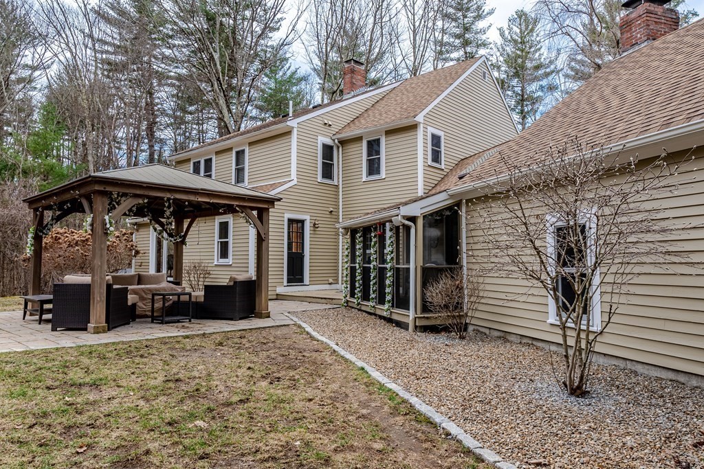 291 Hudson Road Bolton, MA 01740 - Photo 22 of 30 Gallery Image 22