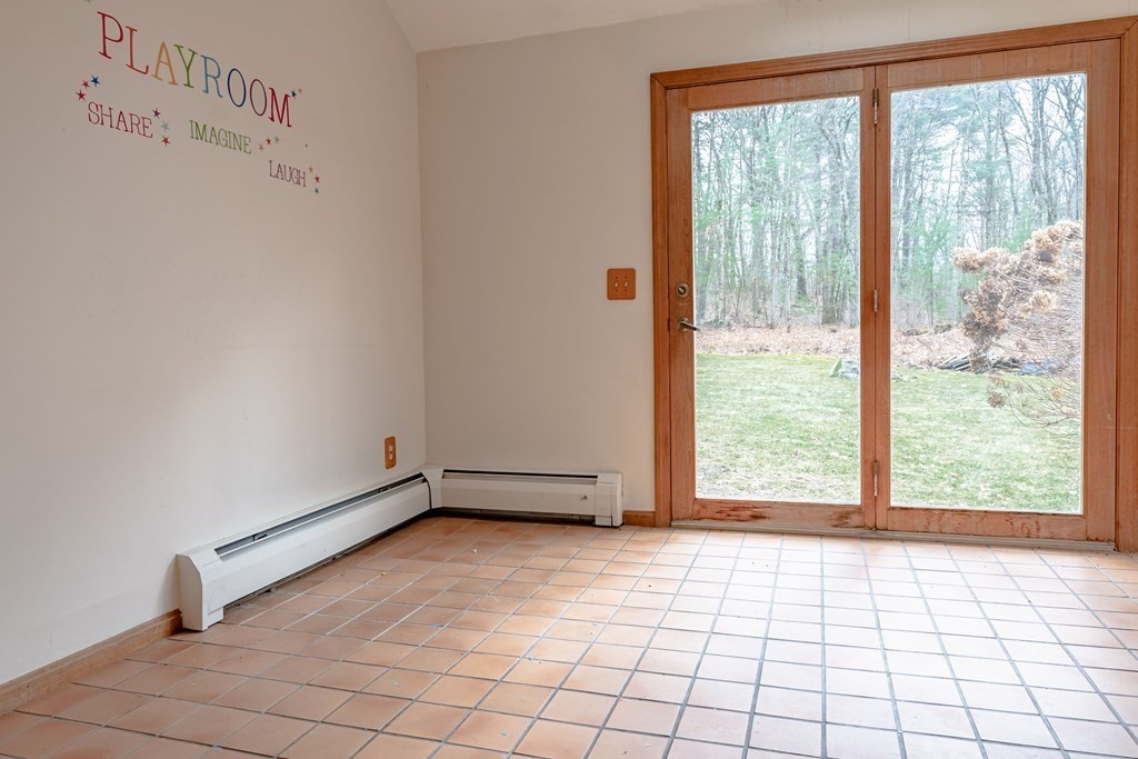 291 Hudson Road Bolton, MA 01740 - Photo 10 of 30 Gallery Image 10