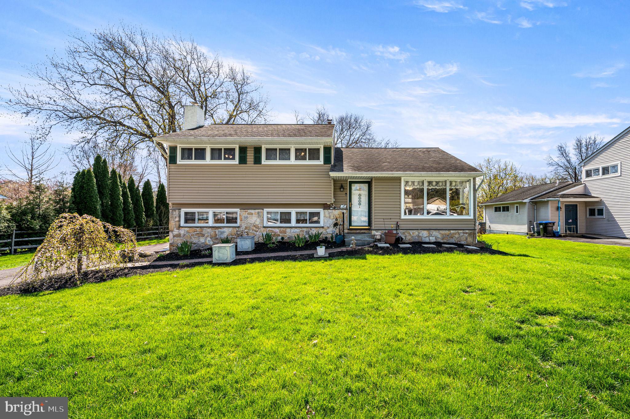 504 Winding Way Exton, PA 19341 - Photo 1 of 22