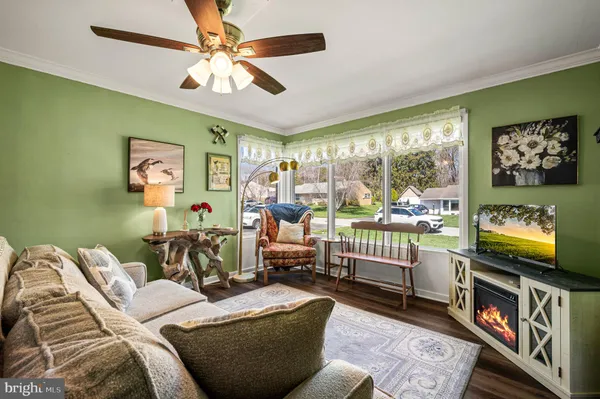 $449,900 | 504 Winding Way, Exton, PA 19341