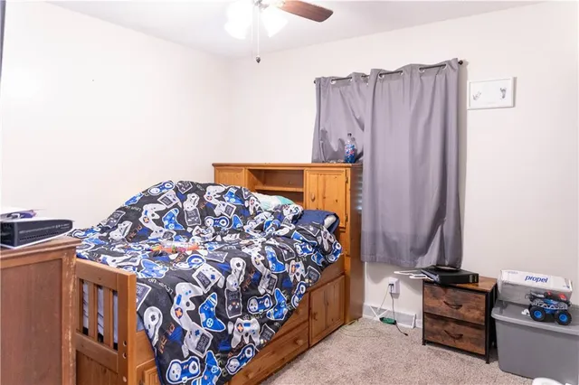 $215,000 | 1129 Fairlawn Avenue, Marshall, MO 65340