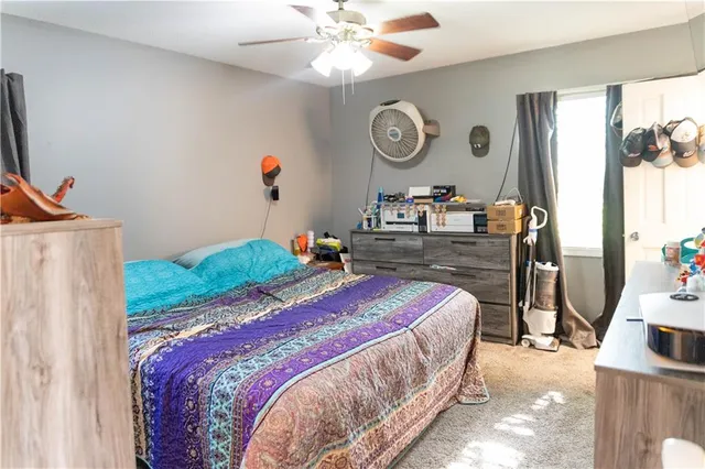 $215,000 | 1129 Fairlawn Avenue, Marshall, MO 65340