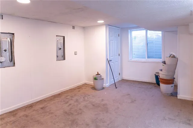 $215,000 | 1129 Fairlawn Avenue, Marshall, MO 65340