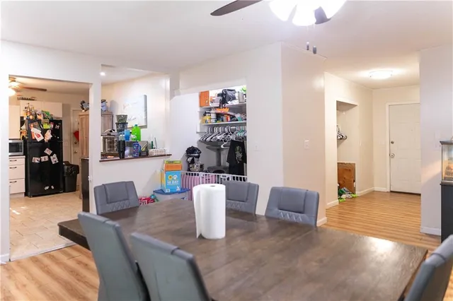 $215,000 | 1129 Fairlawn Avenue, Marshall, MO 65340