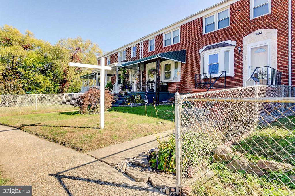 1909 Quentin Road Baltimore, MD 21222 - Photo 2 of 41