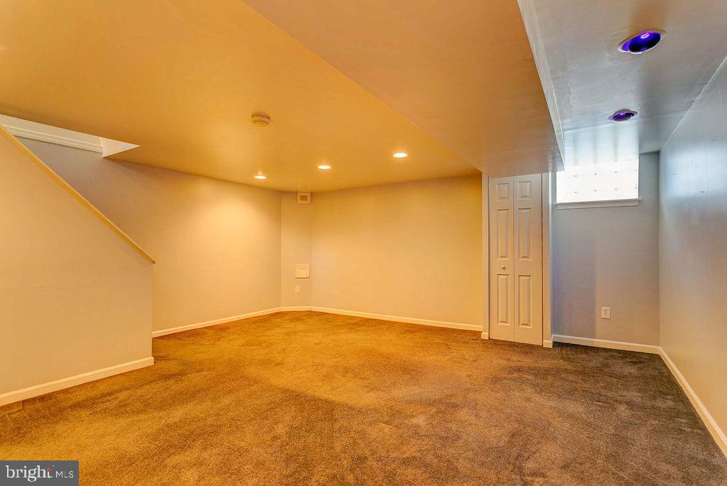 1909 Quentin Road Baltimore, MD 21222 - Photo 32 of 41