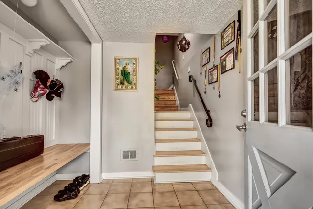 $389,873 | 15251 Colina Avenue, Oak Forest, IL 60452