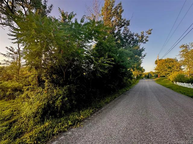$210,000 | Lot 6 Stickles, Hudson, NY 12534