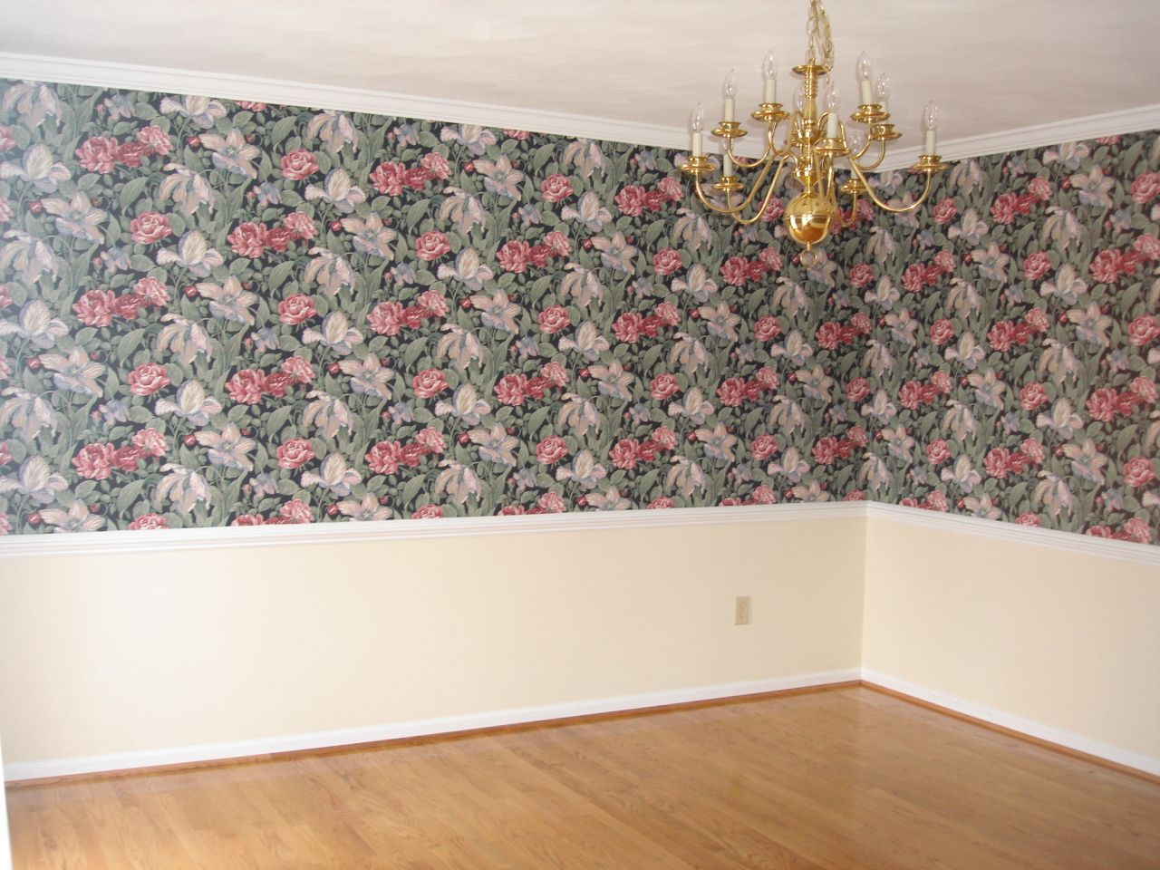 1738 Millbridge Road Salem, VA 24153 - Photo 6 of 20 Formal Dining