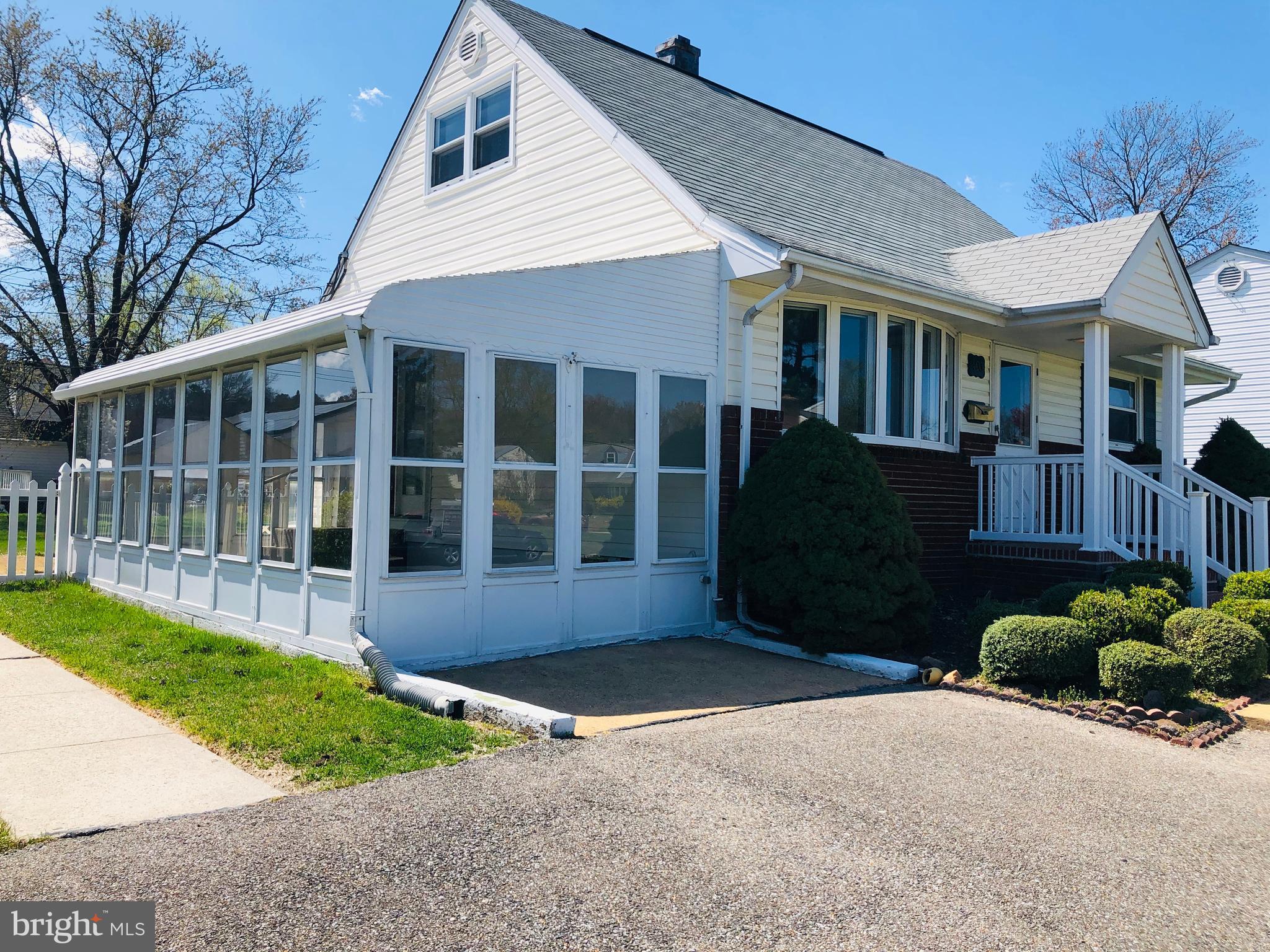 403 Ridgely Road Glen Burnie, MD 21061 - Photo 2 of 16 Enclosed Sunporch
