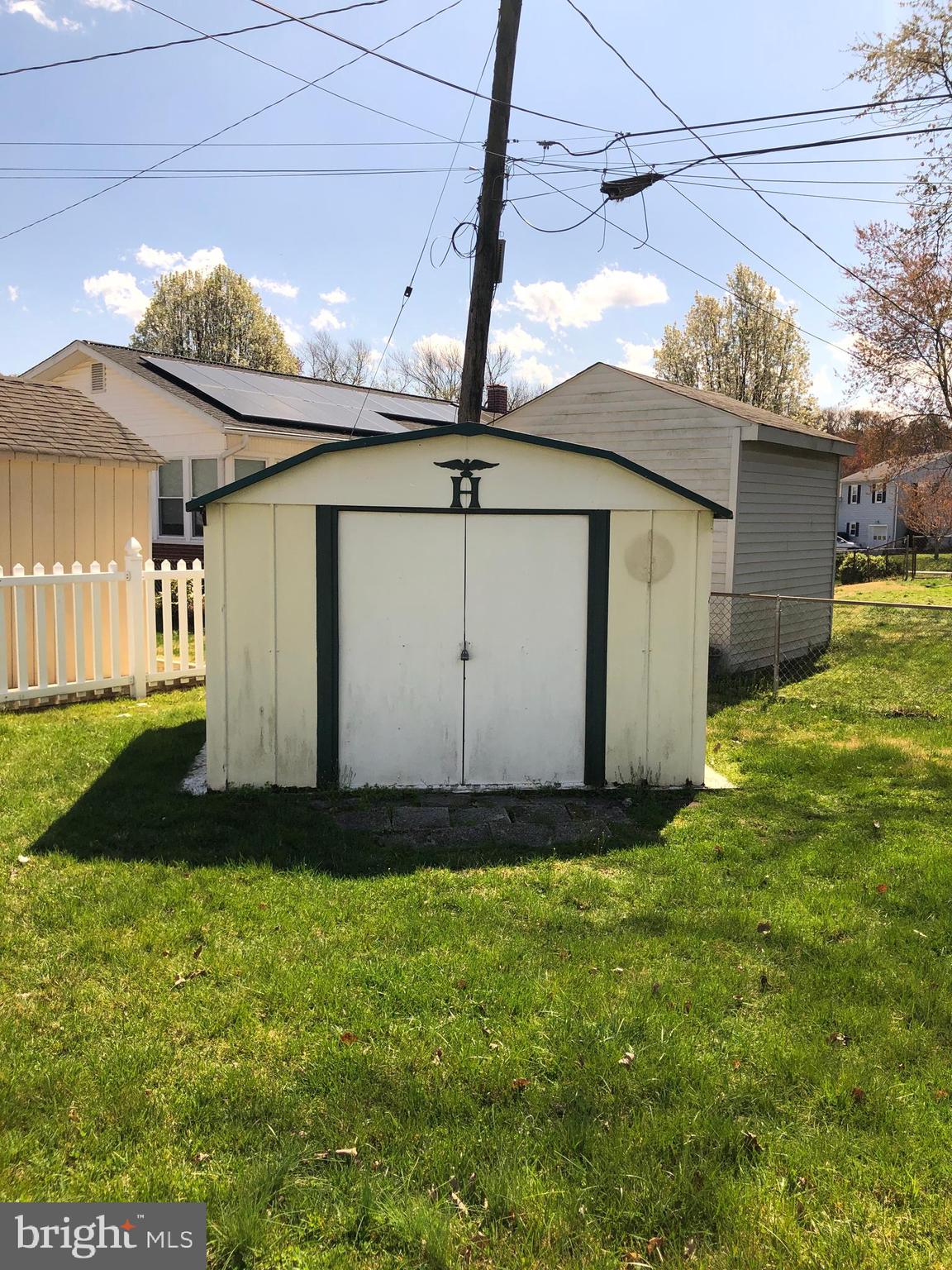 403 Ridgely Road Glen Burnie, MD 21061 - Photo 15 of 16 Shed conveys