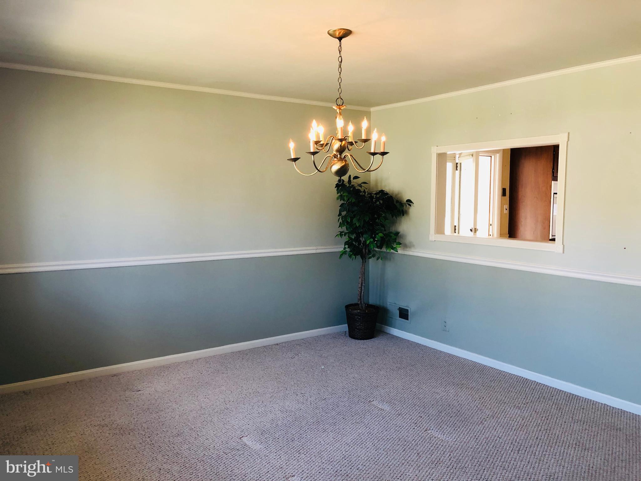 403 Ridgely Road Glen Burnie, MD 21061 - Photo 5 of 16 Use as Living or Dining Room