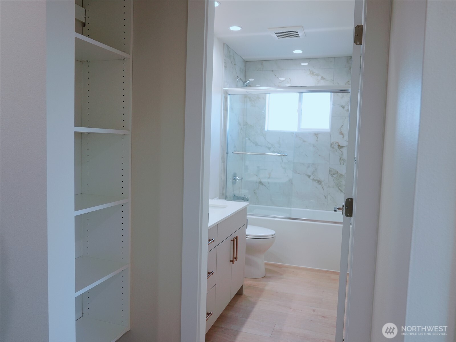 2155 Siddle Loop, Unit 101 Ferndale, WA 98248 - Photo 7 of 9