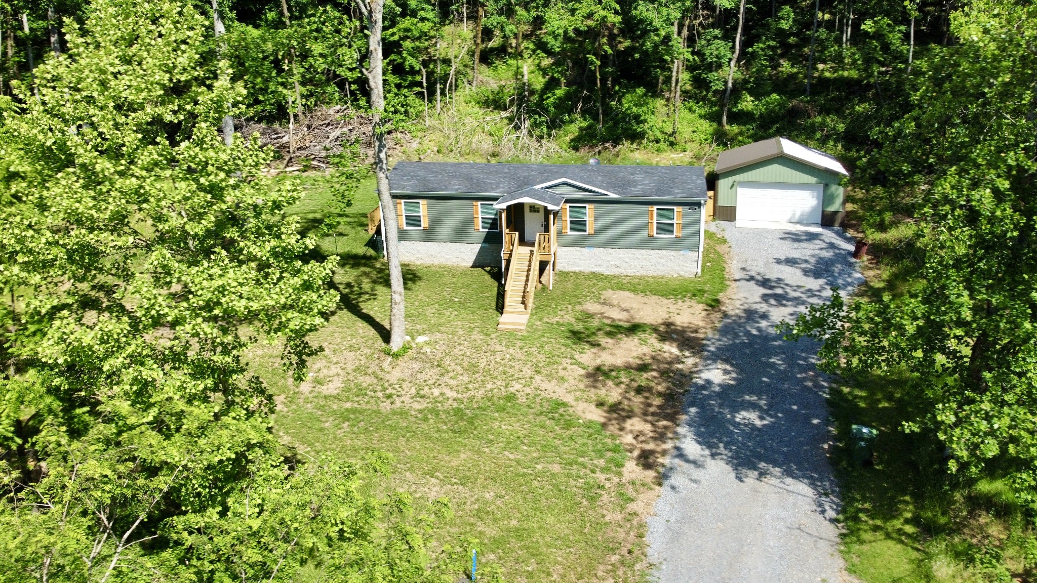 1271 Thompson Hill Road Bethpage, TN 37022 - Photo 20 of 34 Gallery Image 20