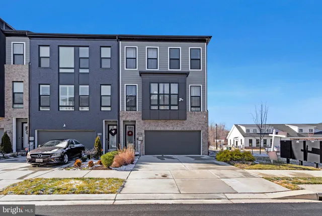 $650,000 | 603 Glenn Lk Drive, Bowie, MD 20716