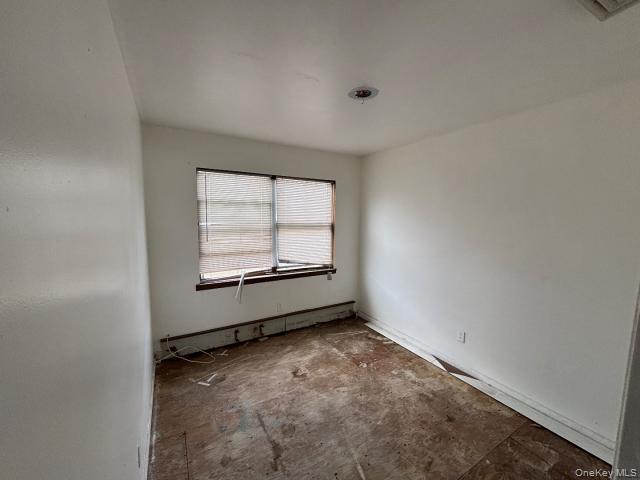 13 Merril Place Inwood, NY 11096 - Photo 12 of 16