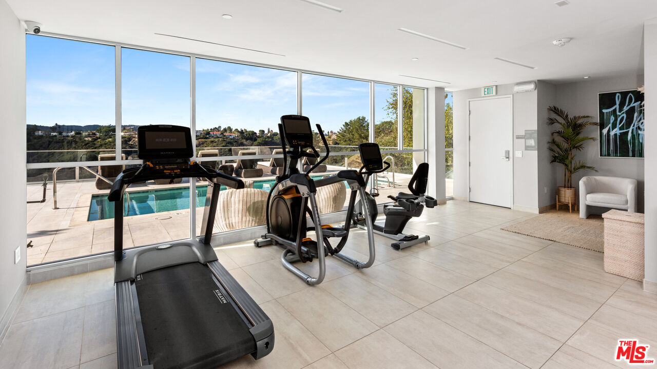 2391 Roscomare Road, Unit 401 Los Angeles, CA 90077 - Photo 17 of 22