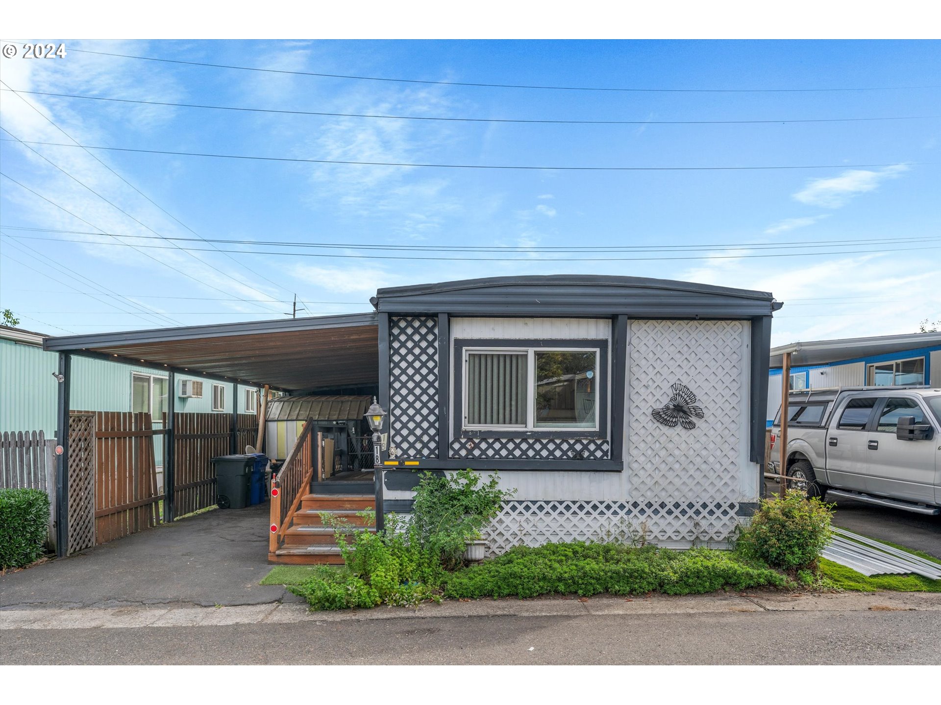 22204 Northeast Barr Road, Unit 18 Fairview, OR 97024 - Photo 1 of 14 Gallery Image 1
