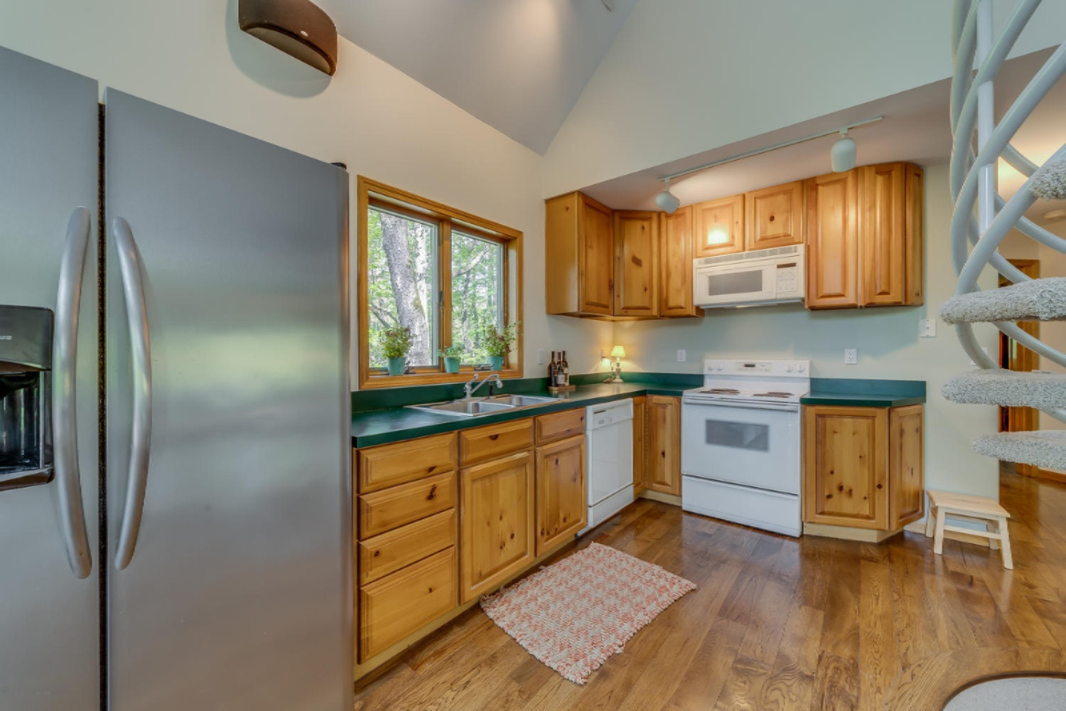 6042 Long Road Three Oaks, MI 49128 - Photo 15 of 52 020-20-The Kitchen