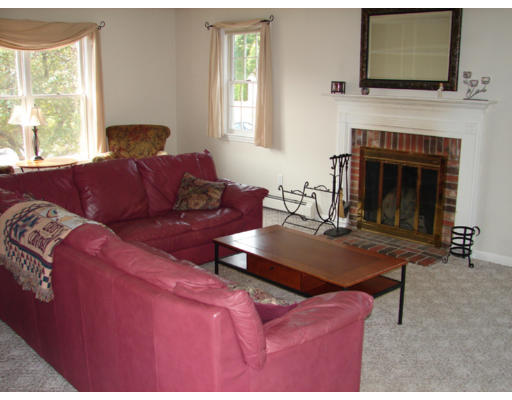 9 Hunters Lane Ashland, MA 01721 - Photo 10 of 26 Gallery Image 10