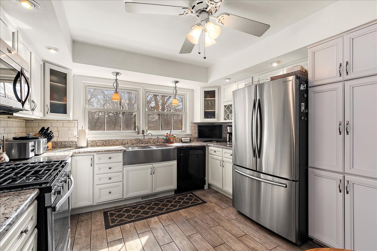 809 Elm Street Flossmoor, IL 60422 - Photo 9 of 23