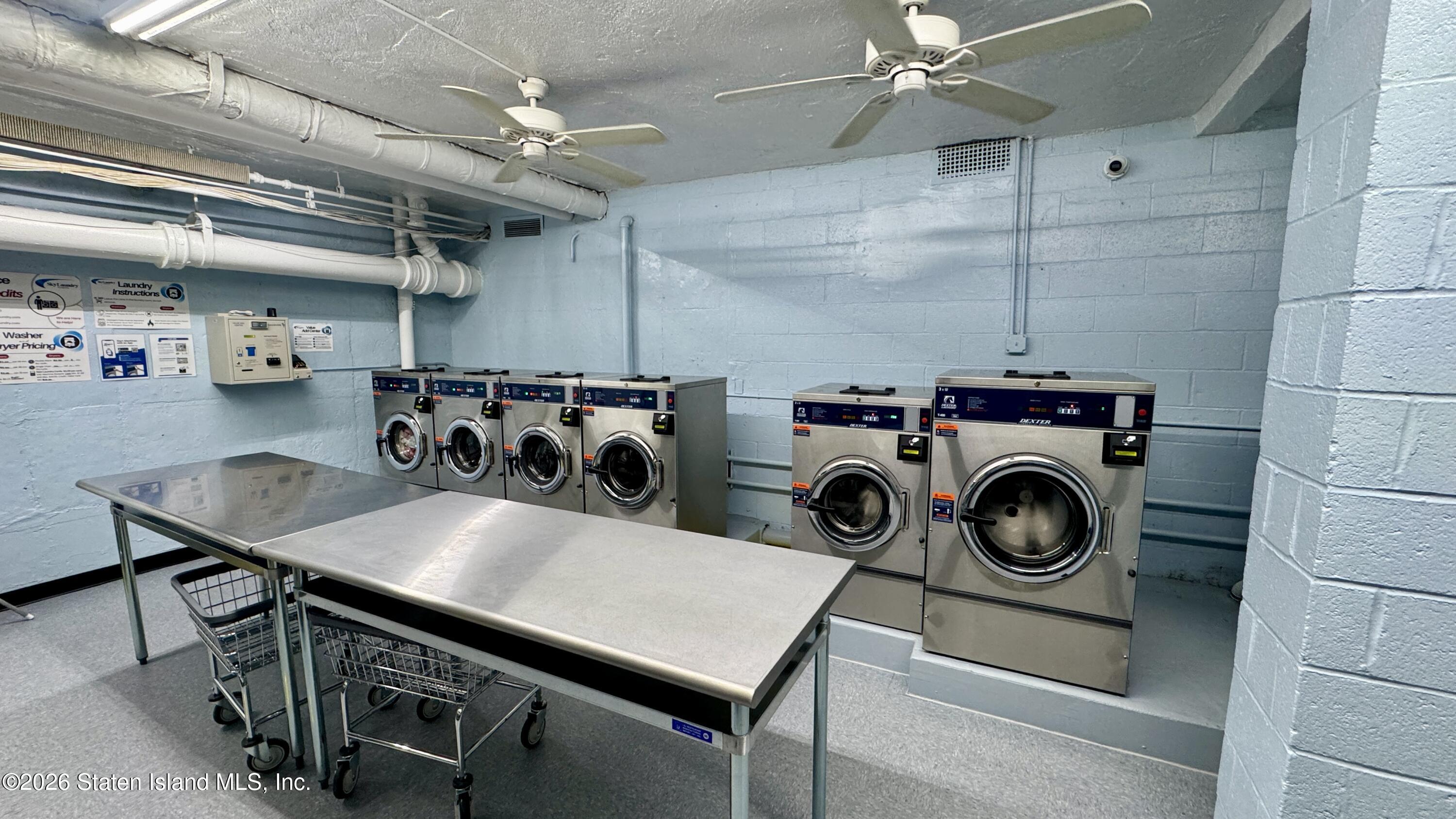 1100 Clove Road, Unit 2B Staten Island, NY 10301 - Photo 47 of 52 Laundry room