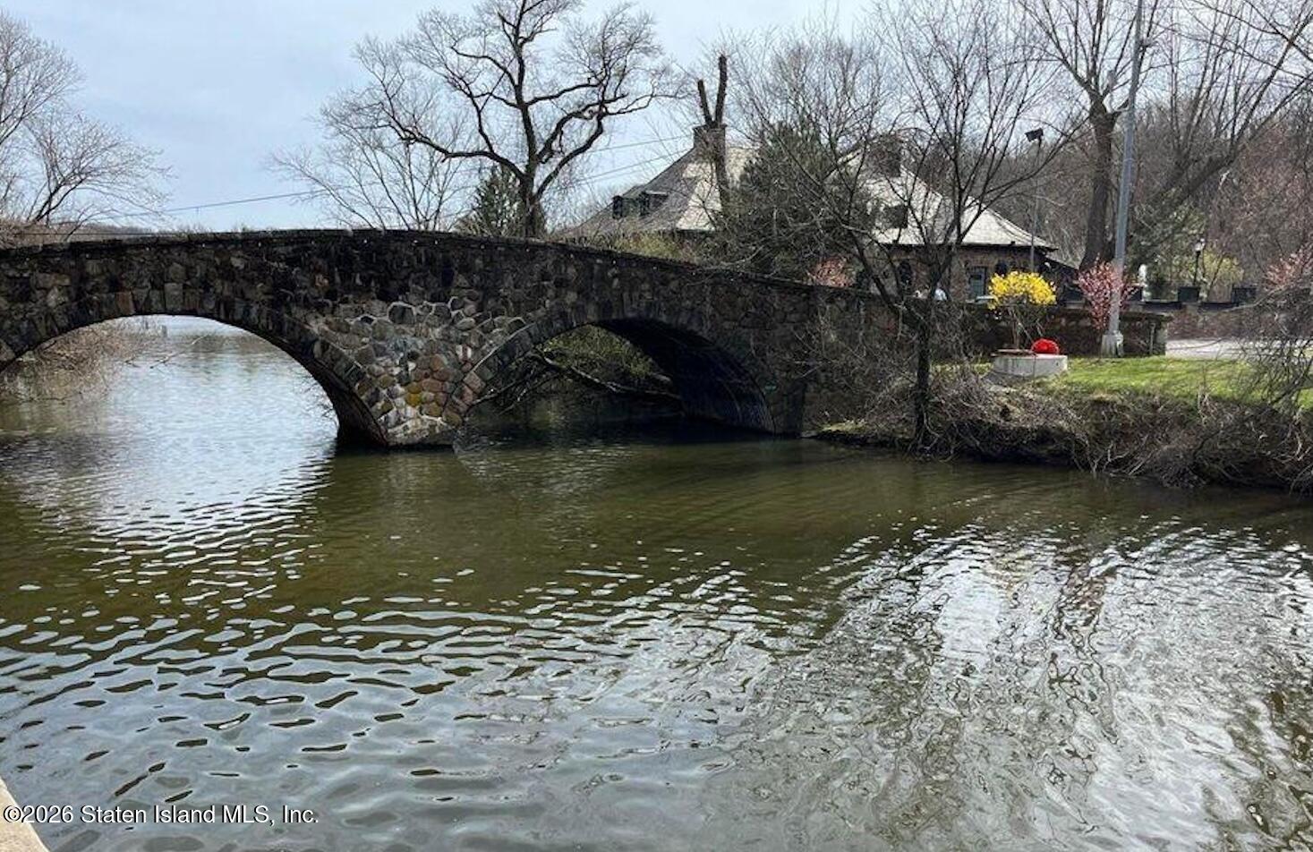 1100 Clove Road, Unit 2B Staten Island, NY 10301 - Photo 51 of 52 Stone House Lake