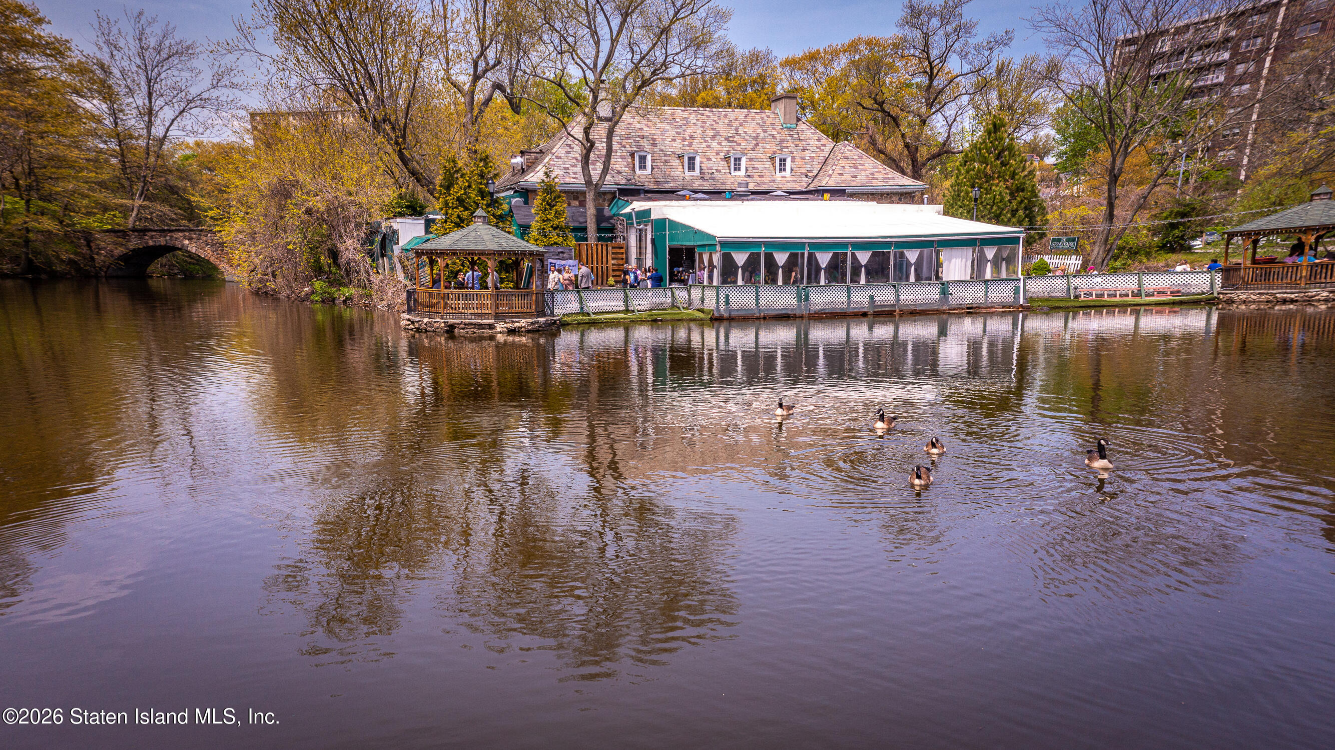 1100 Clove Road, Unit 2B Staten Island, NY 10301 - Photo 52 of 53 a view of a lake with houses