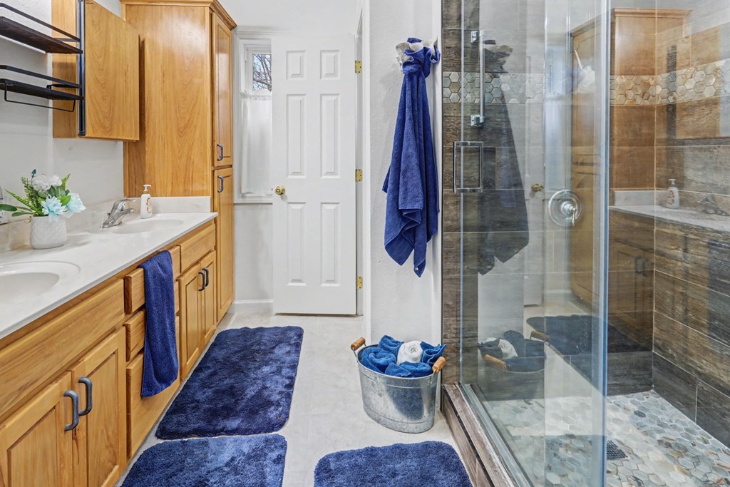 340 Country Mountain Ridge Drive Murphy, NC 28906 - Photo 51 of 73 a bathroom with a tub sink and shower