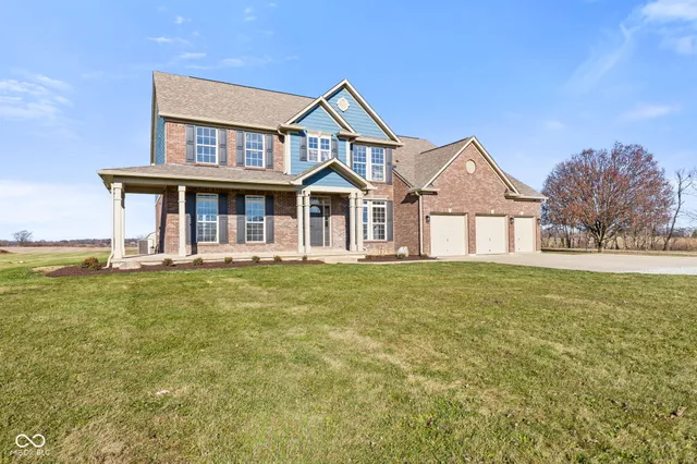 $750,000 | 3192 East 400S, Greenfield, IN 46140