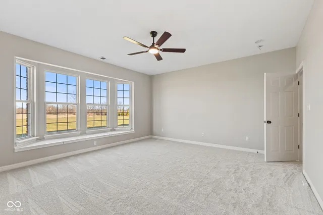 $750,000 | 3192 East 400S, Greenfield, IN 46140