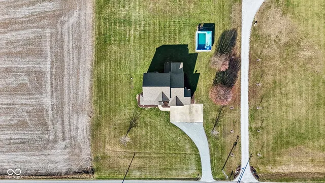 $750,000 | 3192 East 400S, Greenfield, IN 46140