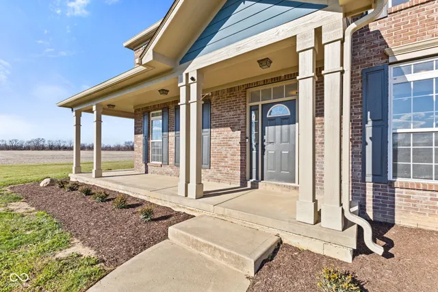 $750,000 | 3192 East 400S, Greenfield, IN 46140