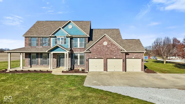 $750,000 | 3192 East 400S, Greenfield, IN 46140