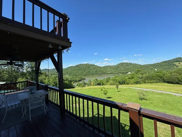 $850,000 | 213 Richardson Hollow Lane, Gainesboro, TN 38562