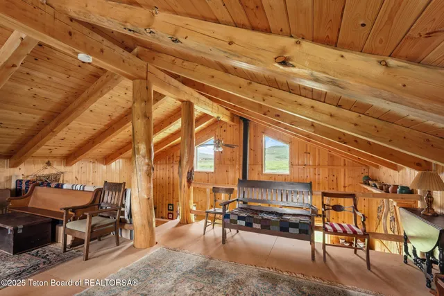 $1,100,000 | 15 Rainbow Drive, Cora, WY 82925