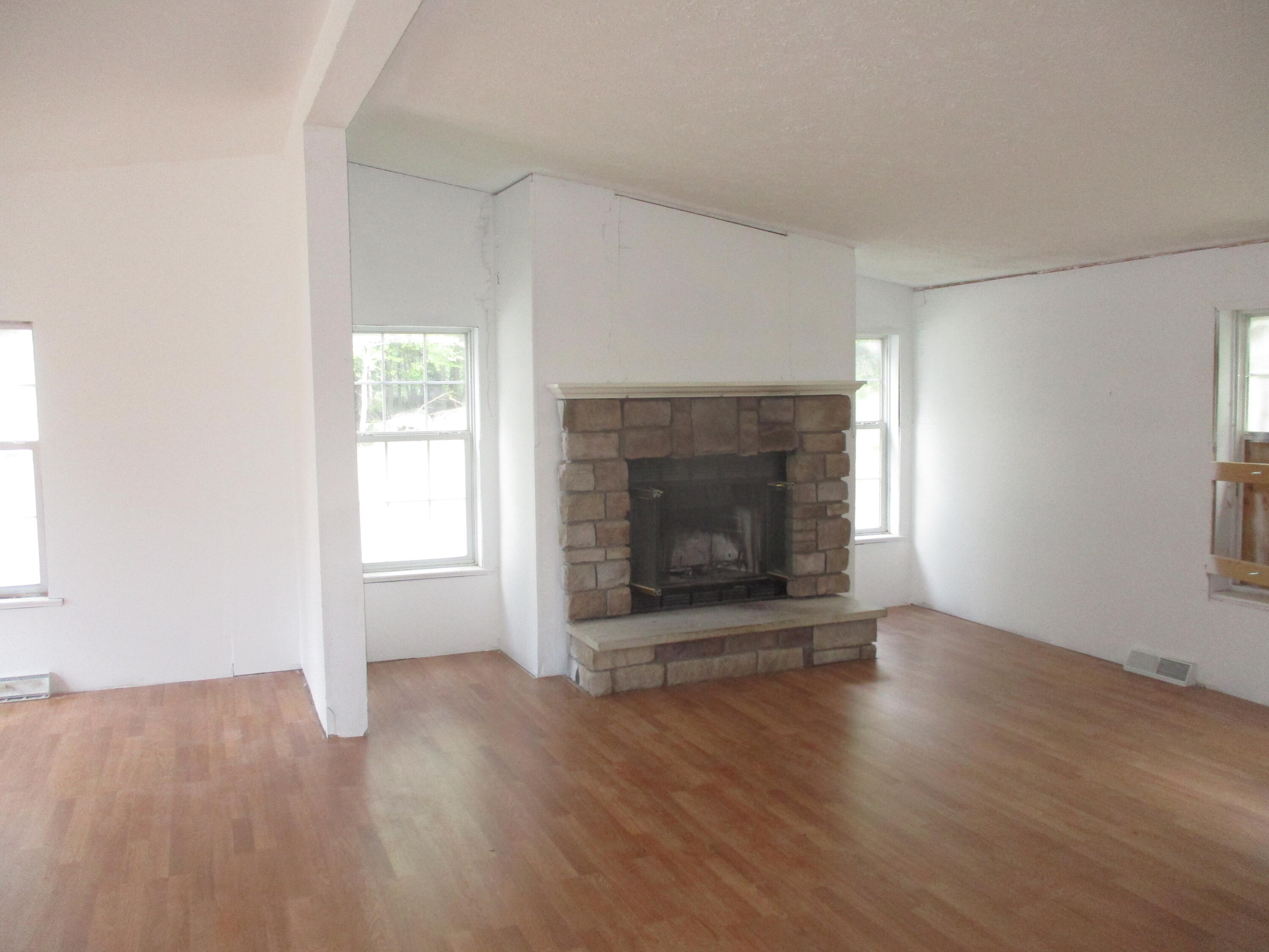 889 River Road Livermore, ME 04253 - Photo 9 of 22 IMG_0183