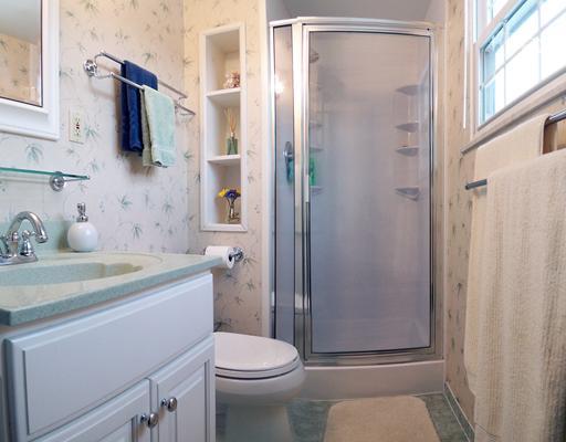 8333 Post Road Allison Park, PA 15101 - Photo 11 of 18 Master Bath/Spa. updated master bathroom