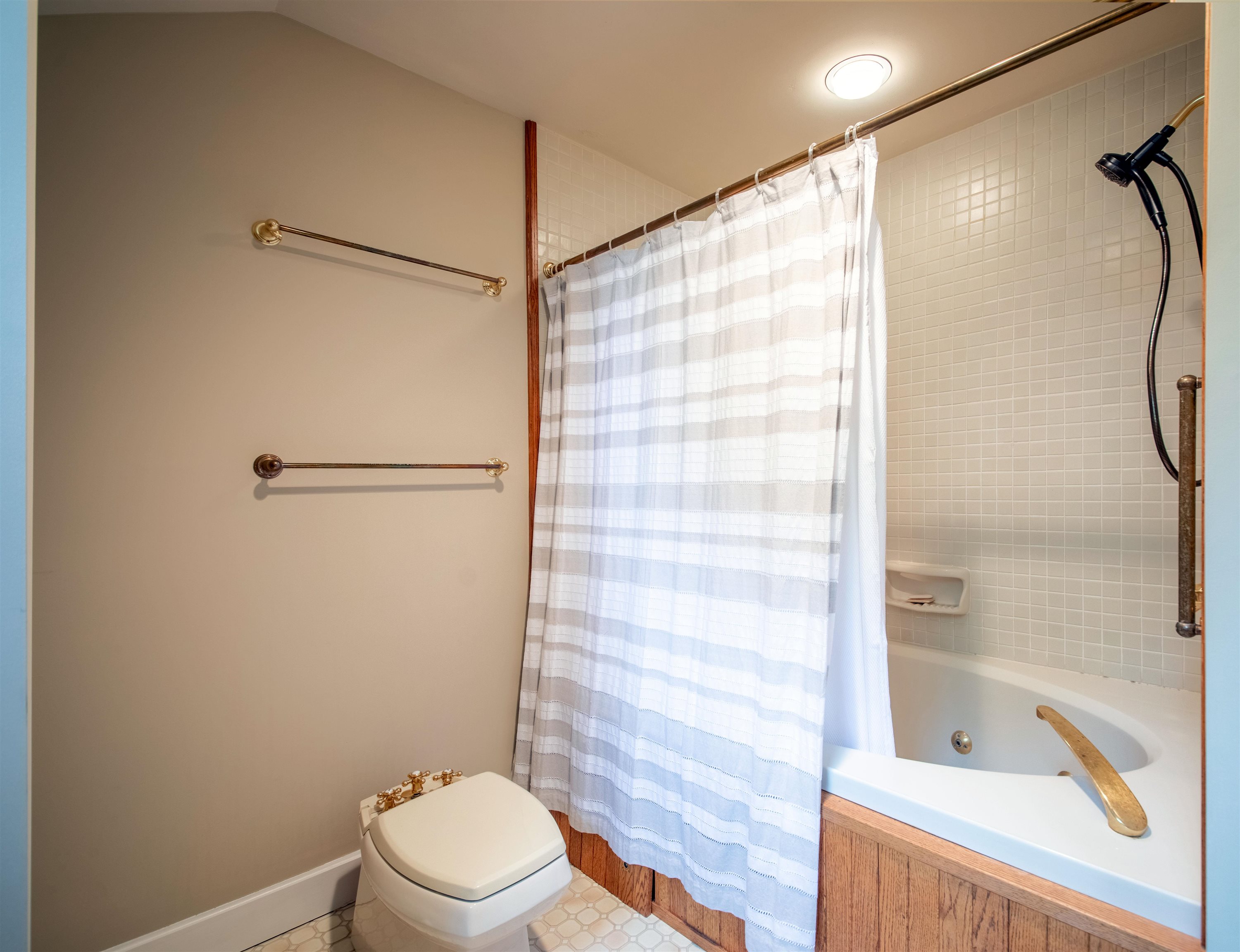 52 High Meadow Road, Unit 11 Winhall, VT 05340 - Photo 22 of 39