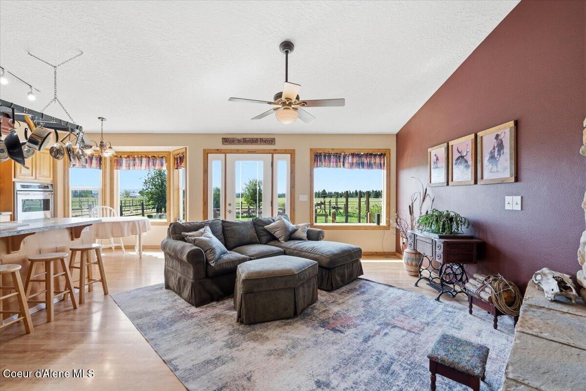 222 East Remington Road Athol, ID 83801 - Photo 19 of 73 10-222 E Remington Road_RedHogMedia